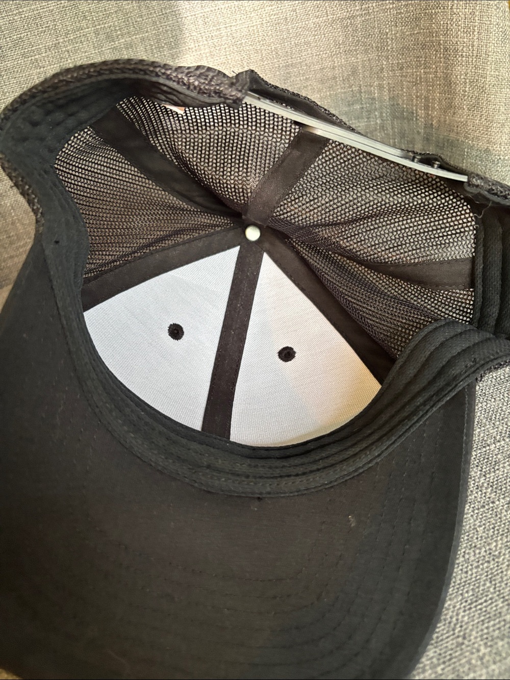 Columbia hat - Picture 2 of 3
